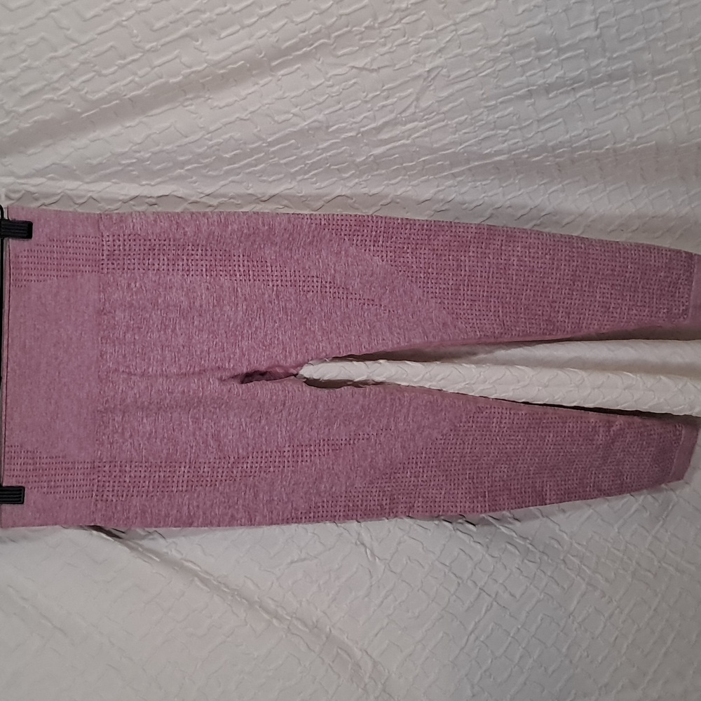 Pale pink leggings size Medium